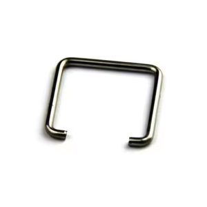 kígyózó és halszálkás nyomórugók kanapékban